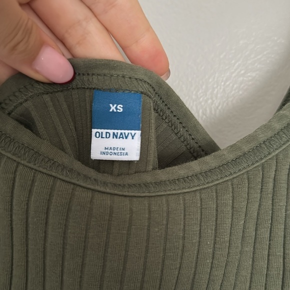 Set of 3- Old Navy Ribbed Knit Tank Tops - Picture 2 of 10